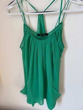 Spring flowy strappy tank size M
